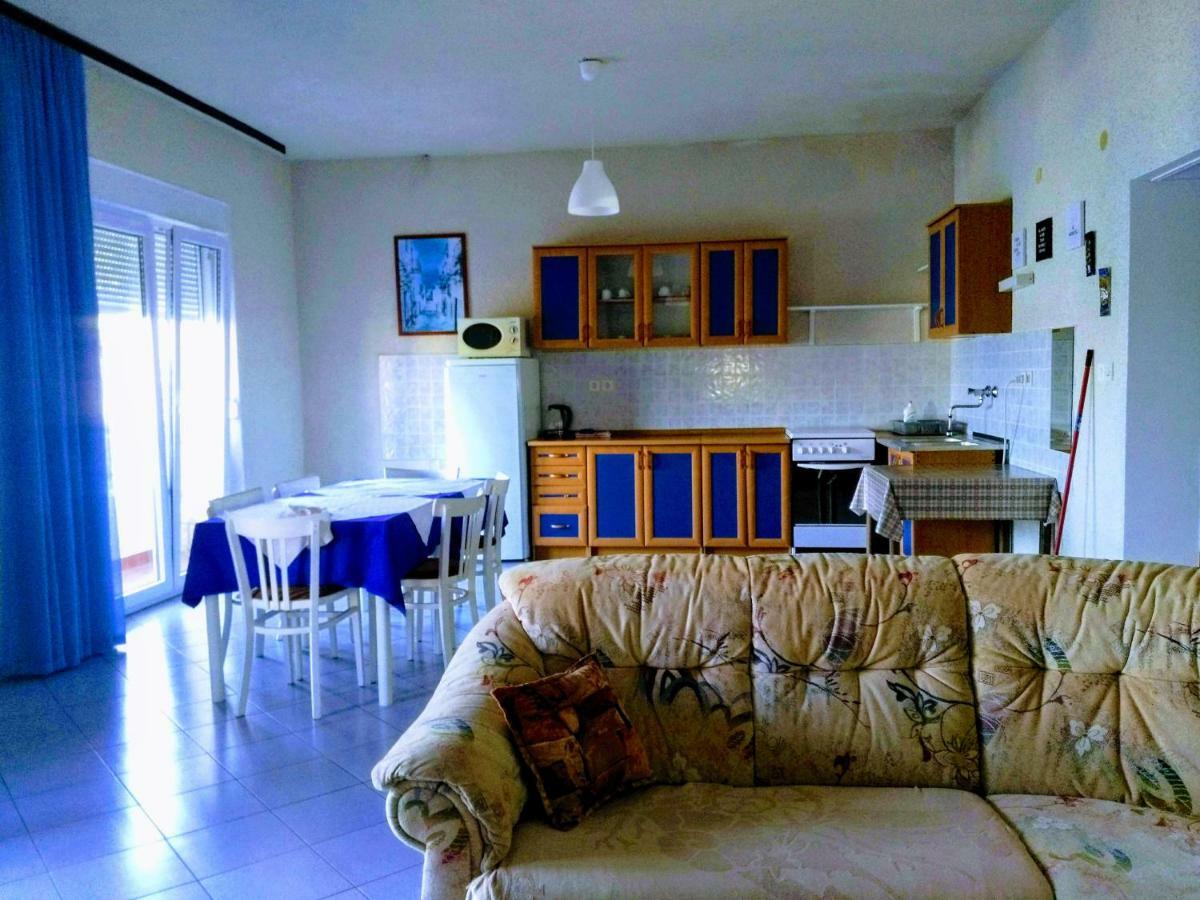 Mareta Apartament Rab Town