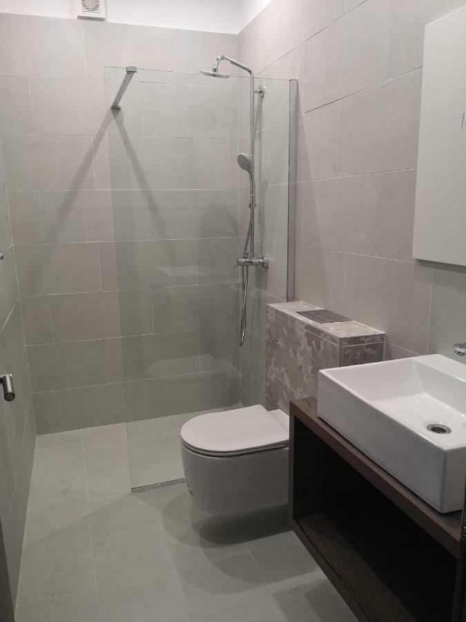 Apartament Mareta *